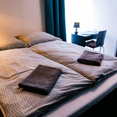 Dunaújváros Motel1- A Megfizetheto Luxus! מראה חיצוני תמונה
