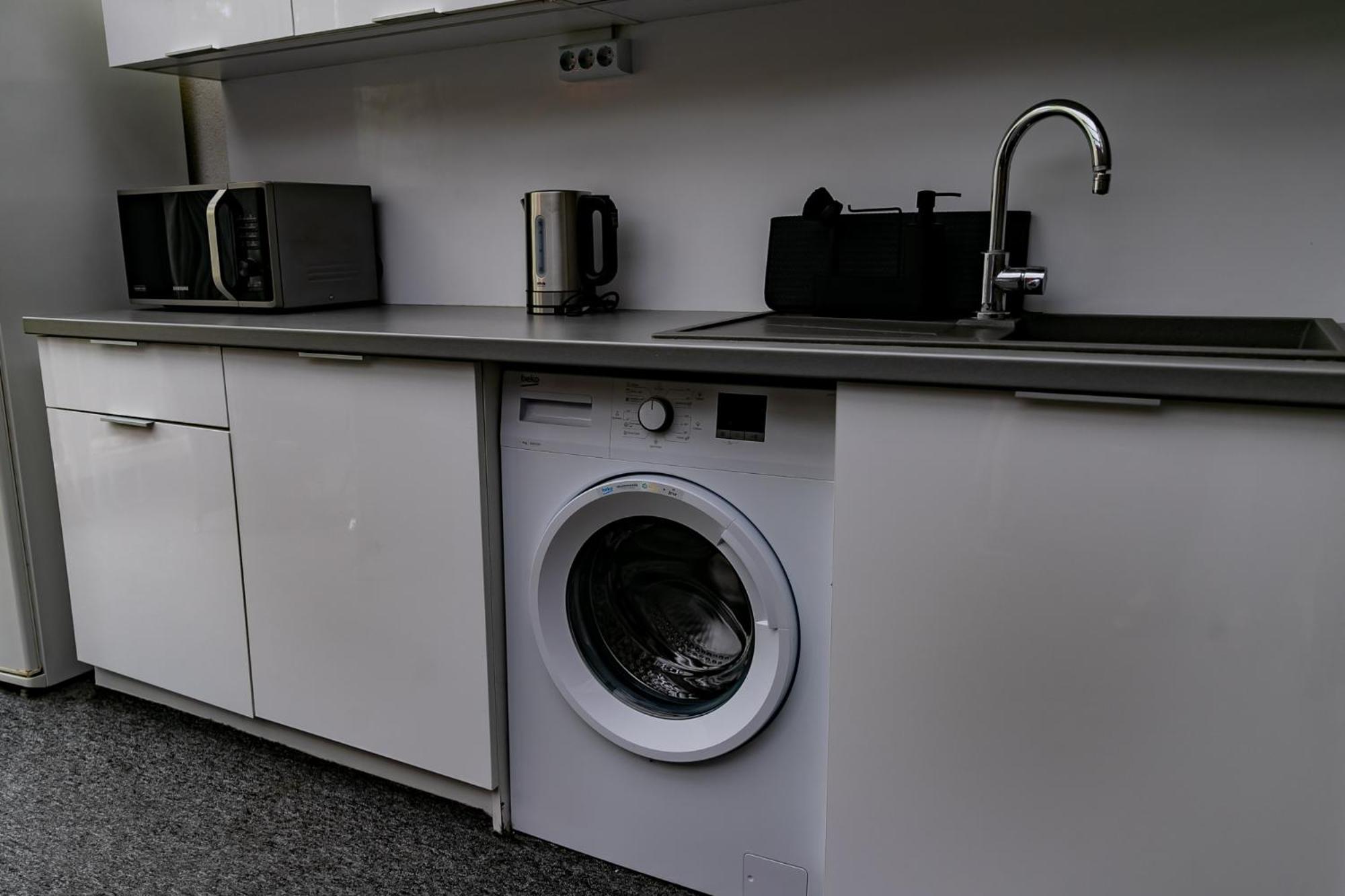 Dunaújváros Motel1- A Megfizetheto Luxus! מראה חיצוני תמונה