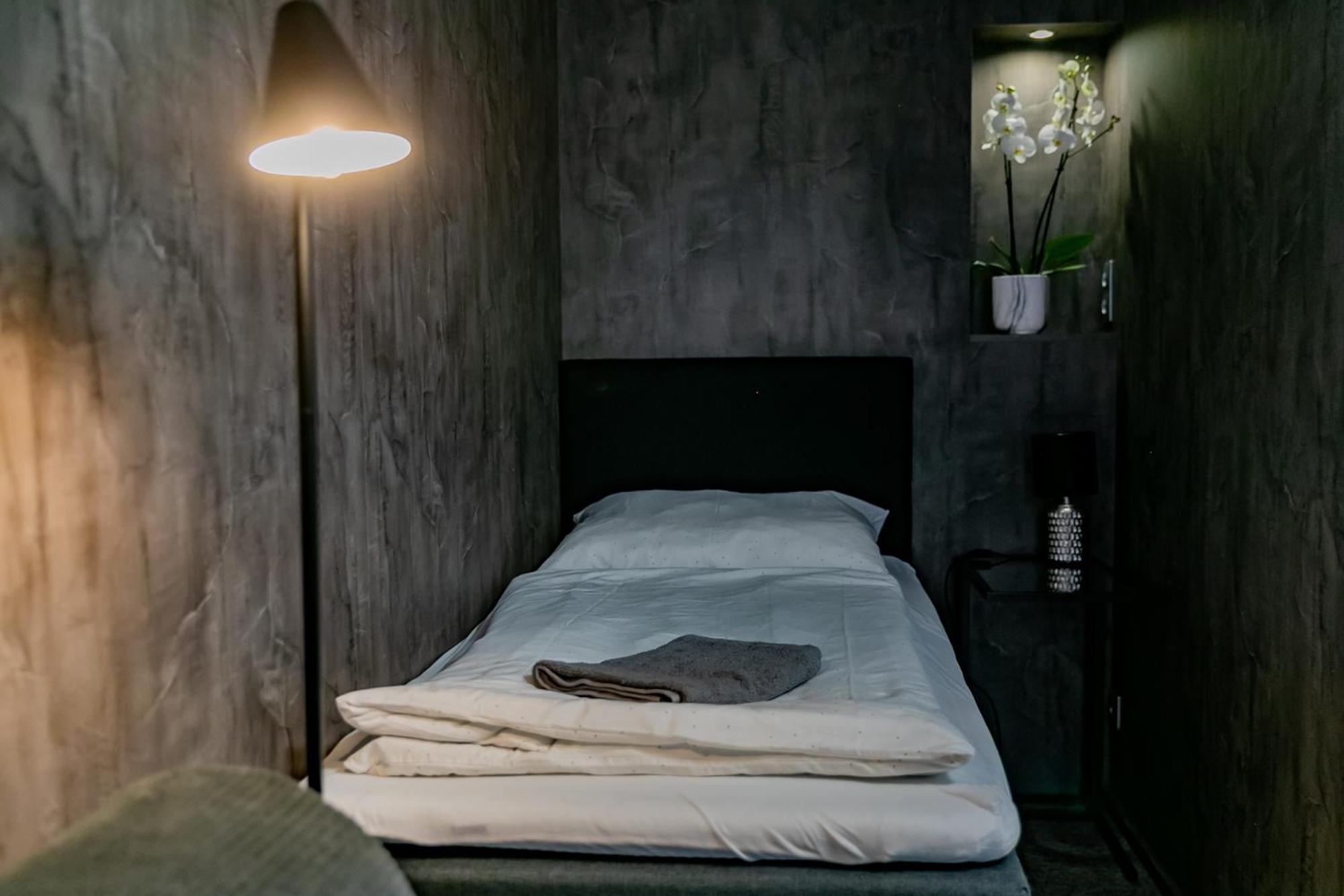 Dunaújváros Motel1- A Megfizetheto Luxus! מראה חיצוני תמונה